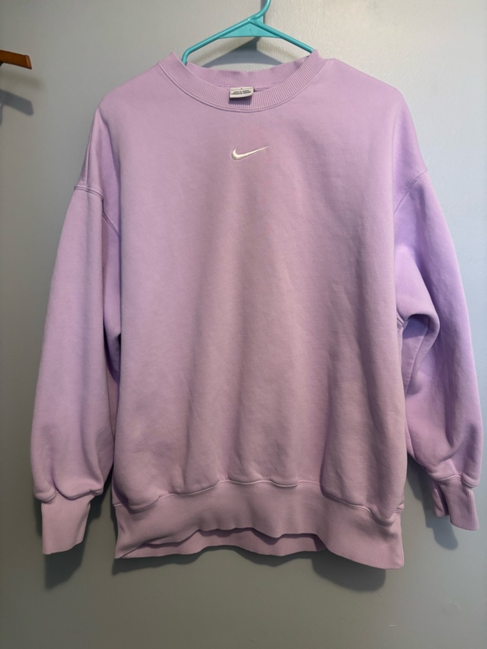 Nike Lavender Crewneck Sweatshirt with White Swoosh